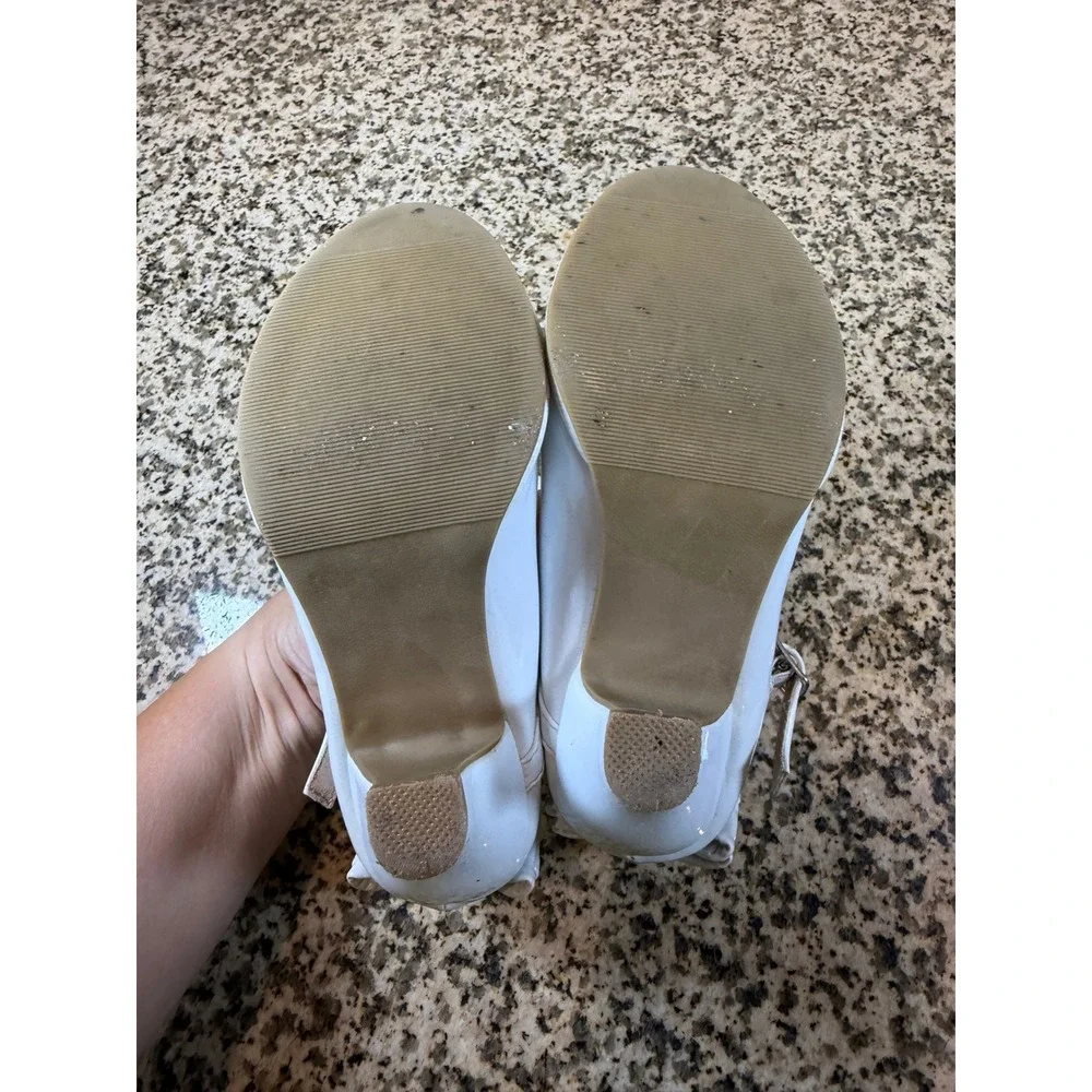 Little Angel Girls White Patent Mary Jane Rhinestone Kitten Heels Dress Shoes